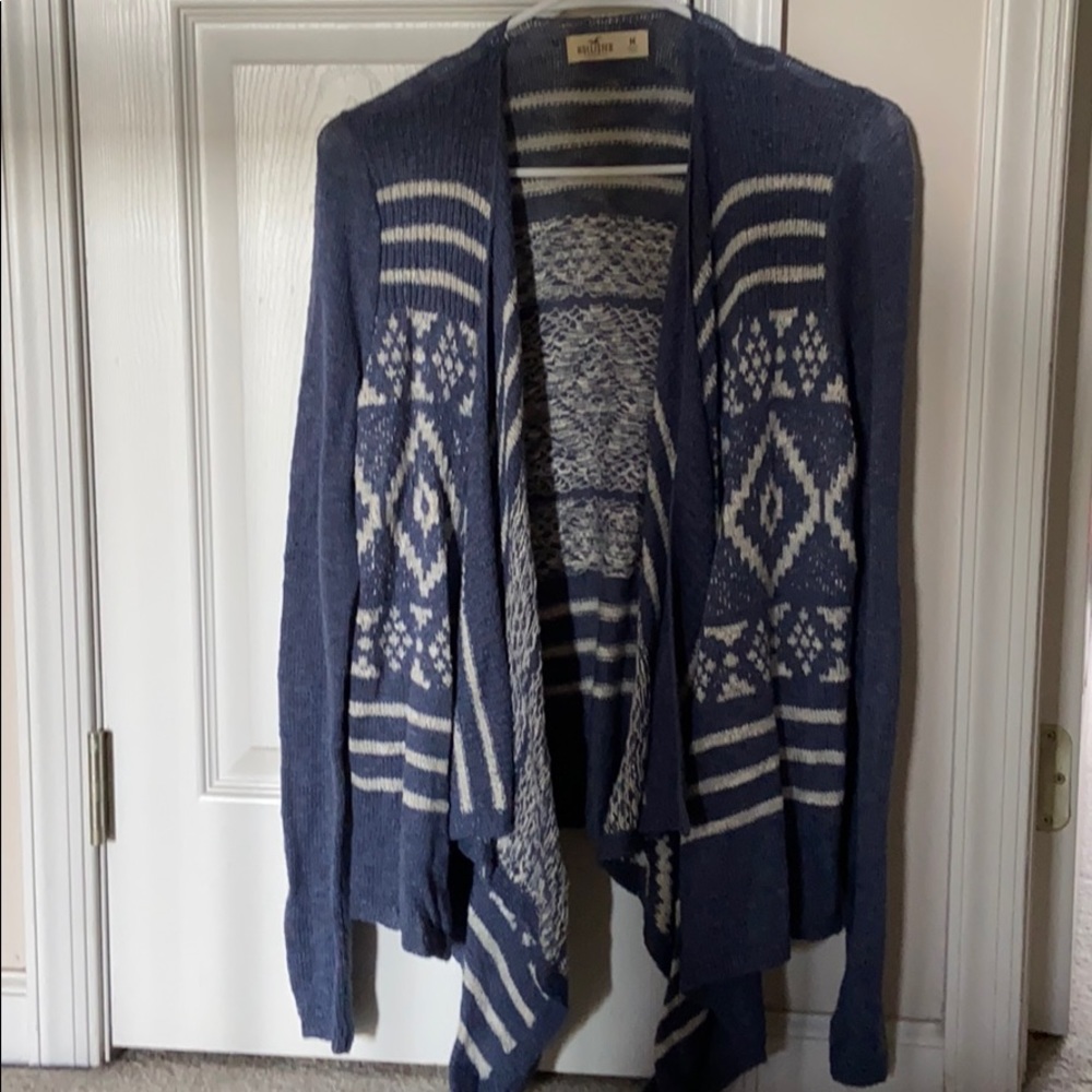 Medium Abercrombie & Fitch cardigan